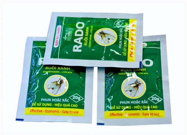 Thuốc diệt ruồi trong chăn nuôi 