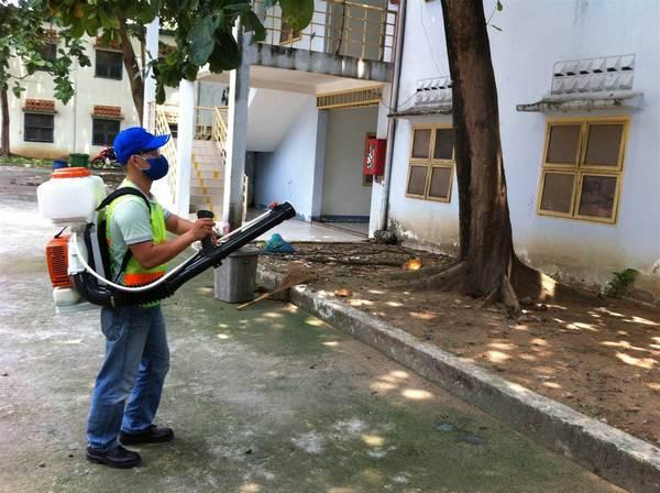 thuoc-diet-moi-dang-nuoc